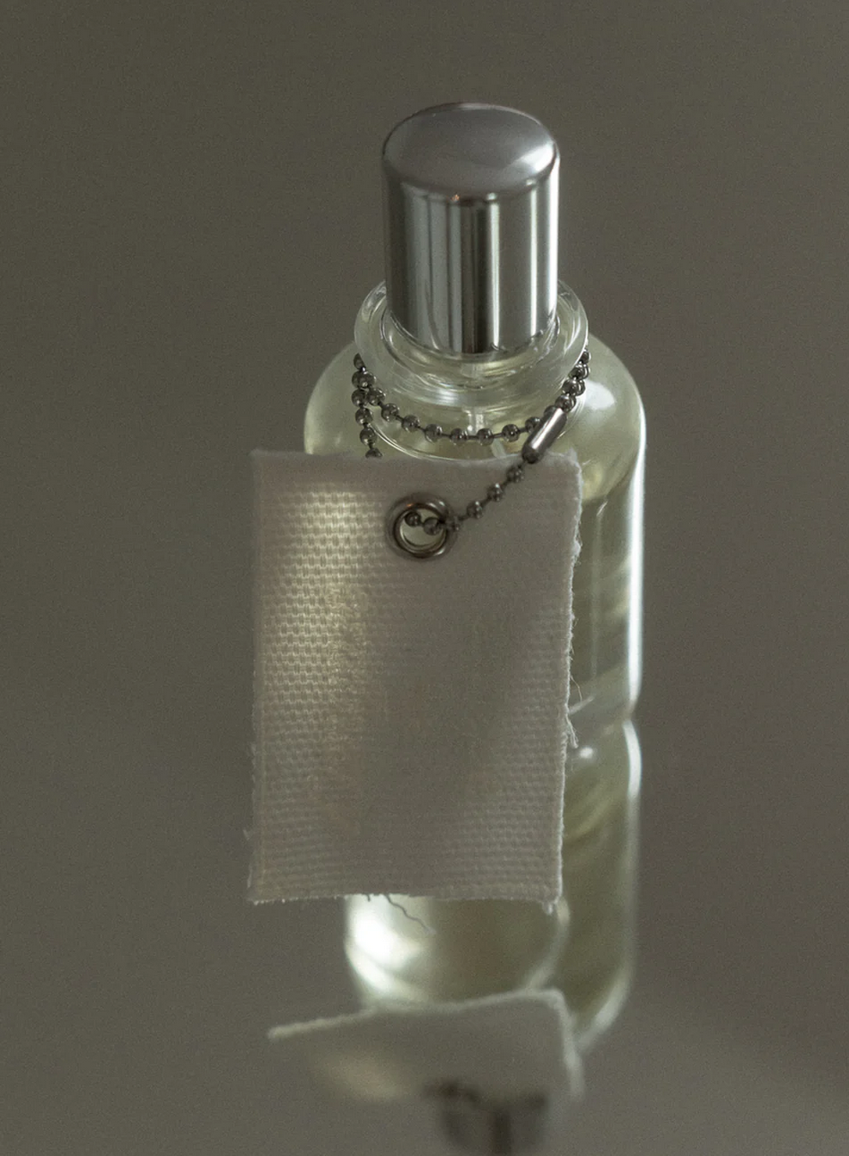 Escape The Ordinary Eau De Perfume - Image 3