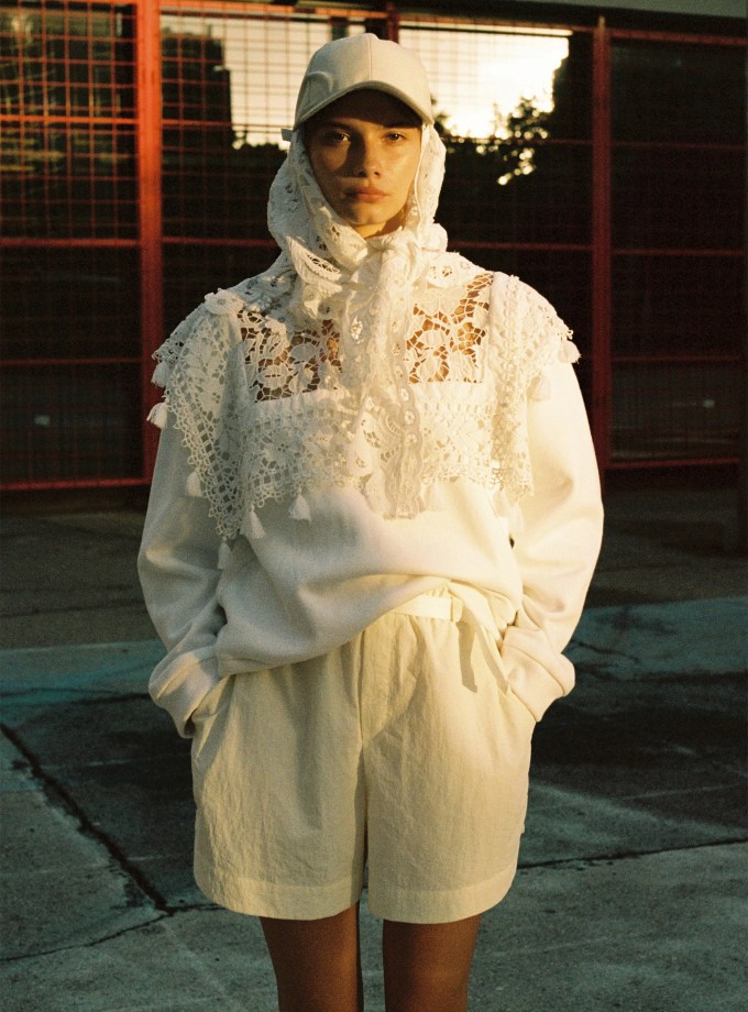 Joah Embroidery Sweatshirt