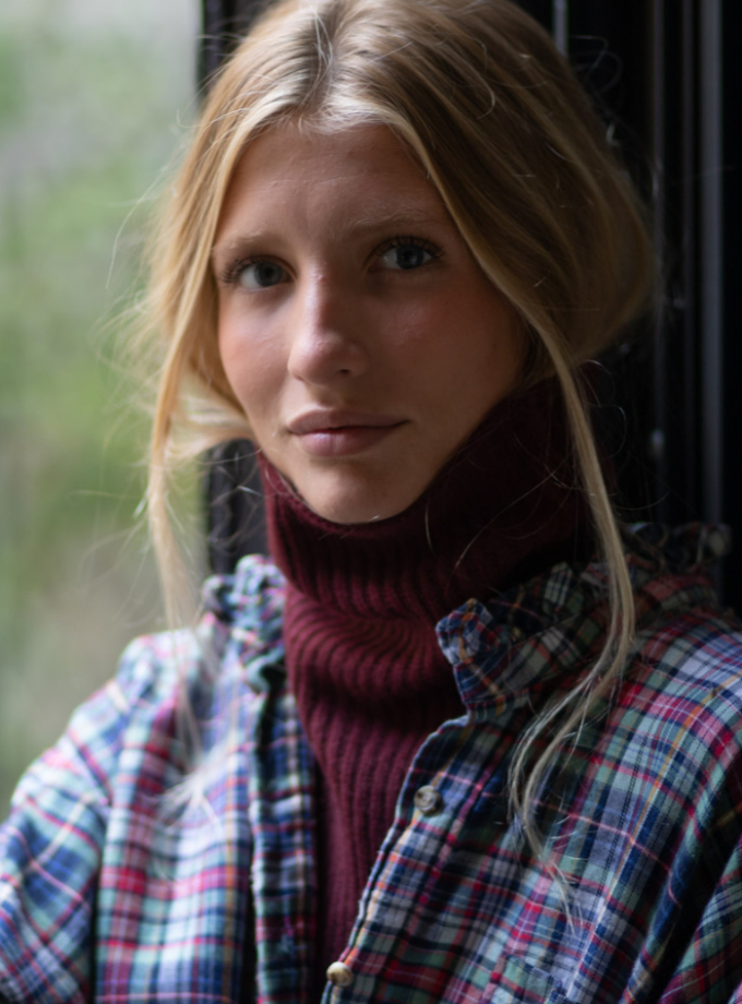 Plum Cashmere Collar