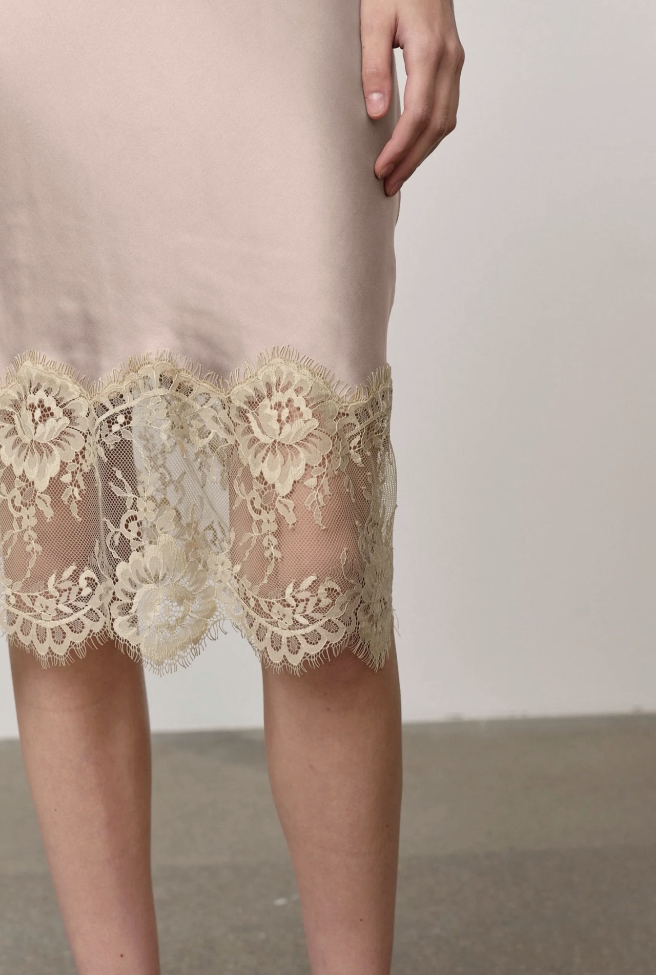 Linus Dress - Image 3