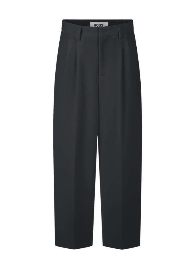 Noa Crop Fluid Cade Marine